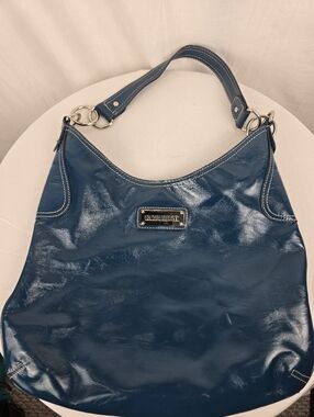 Nine West Glossy Hobo Bag with Silver Rings Sz M